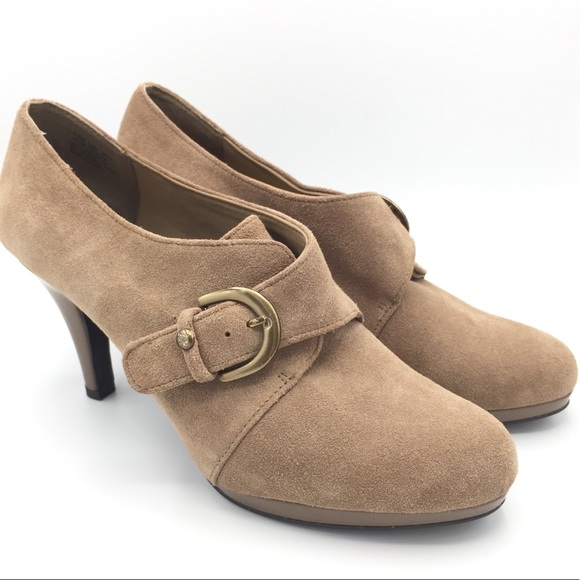 Anne Klein Shoes - 🔴Ann Klein Tan Leather Suede Booties